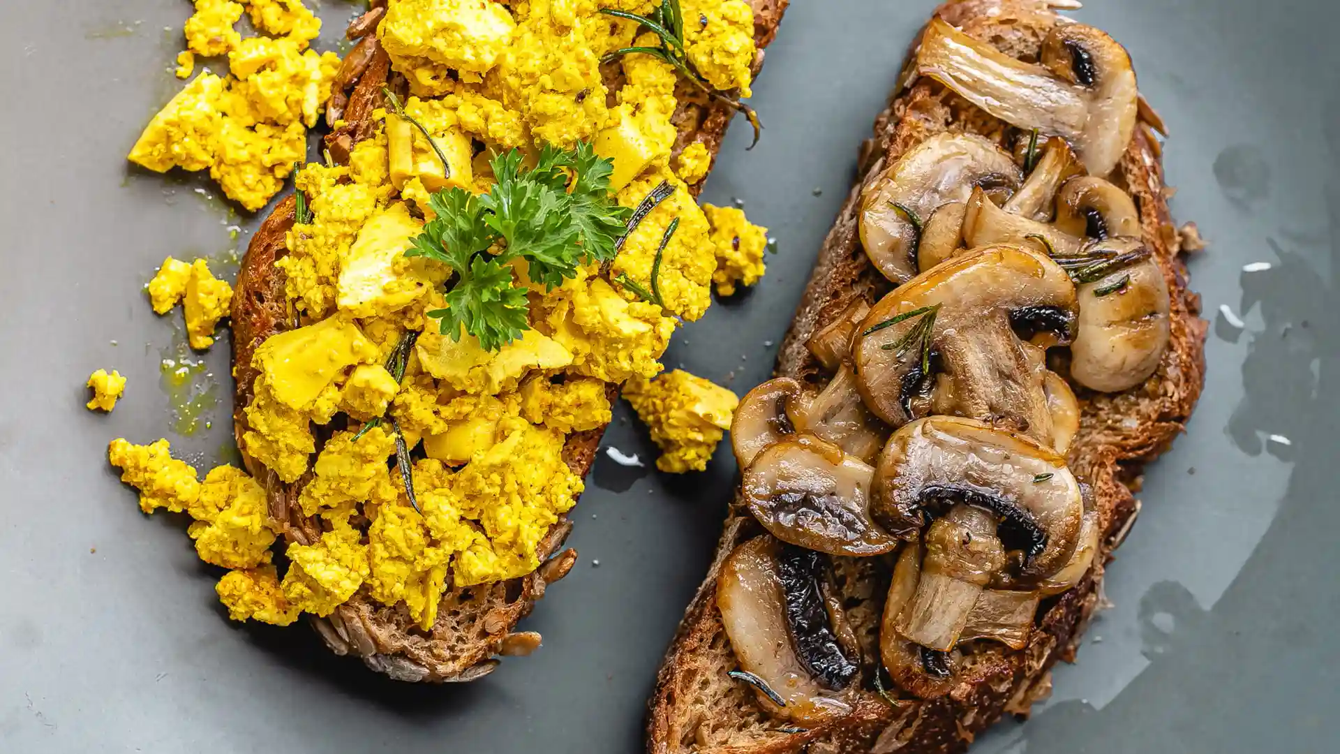 Day 5: Breakfast – Scrambled Tofu and Mushrooms on Toast